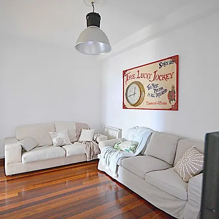 Gran Apartamento En 아파트 *